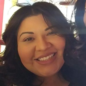 Meet your Posher, Antoinette